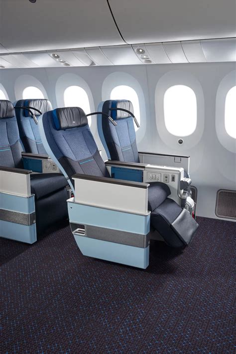 KLM führt Premium Comfort als Premium Economy Class ein - InsideFlyer DE