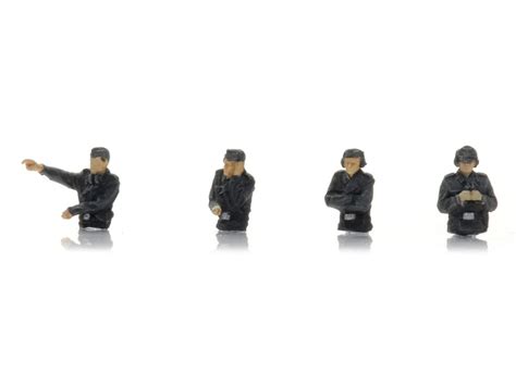 TT Figures Wehrmacht tank crew in the tank | TT gauge