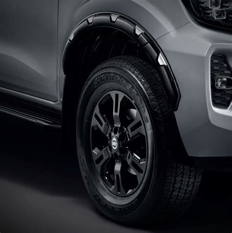 Nissan Navara Black Edition V Vl Rm