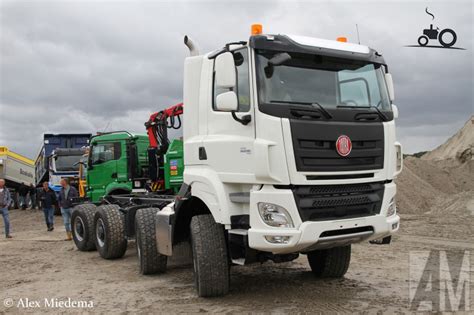 Foto Tatra Phoenix Van Pekkeriet Dalfsen B V Truckfan