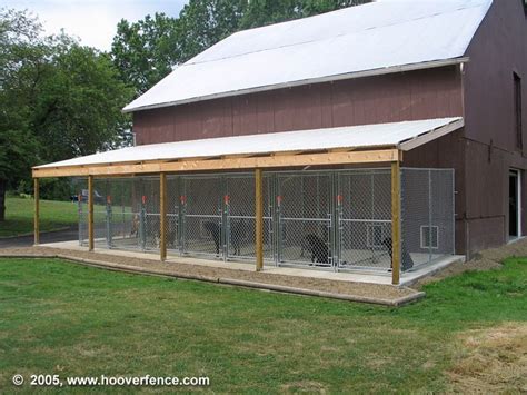 Homemade Outdoor Dog Kennel Ideas : Pin on Home: Homesteading / 20 free ...