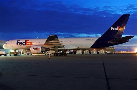 N991fd Fedex Express 757 232f At Kcle Fedex 757 De Flickr