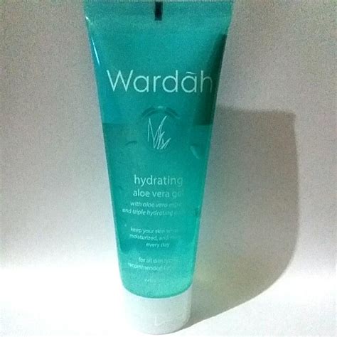 Wardah Hydrating Aloe Vera Gel Kesehatan Kecantikan Kulit Sabun