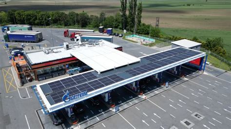 NIS Nastavlja Razvoj Projekta Solarnih Panela B92