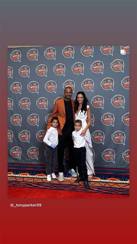 Photo Tony Parker Sa Compagne Aliz Lim Et Ses Deux Enfants Josh