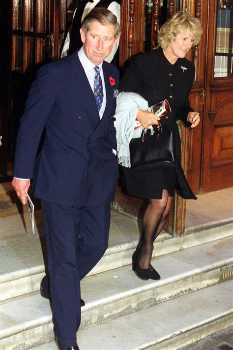 La Historia Real De La Llamada íntima Entre Carlos Y Camilla Parker Bowles Que Vimos En The