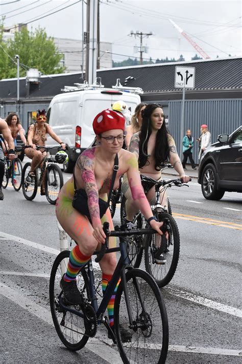 Fremont Nude Bike Riders Solstice Parade Guerilla Photographer