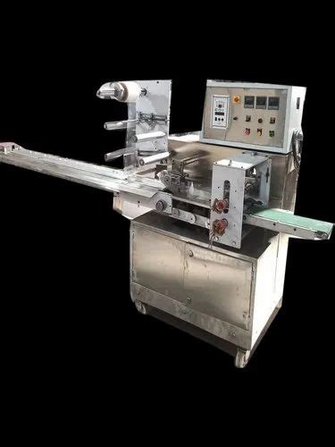 Central Seal Flow Wrap Pouch Packing Machines At Rs In Faridabad