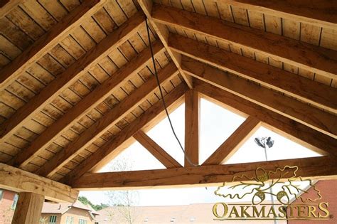 King Post Trusses And Open Vaulted Ceilings Oakmasters Timber Roof