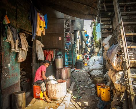 Dharavi-Mumbai-slum- Kat's Travel Blogs NomadicMacs