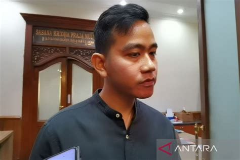 Gibran Minta Maaf Pada Ganjar Pranowo Antara News Kepulauan Riau