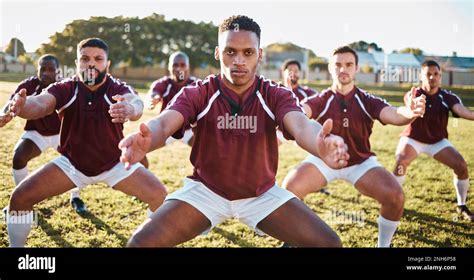 Haka war dance hi-res stock photography and images - Alamy