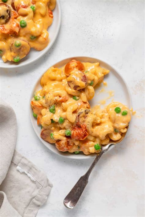 Baked Mac and Cheese with Velveeta (SO CREAMY!) - Cheese Knees