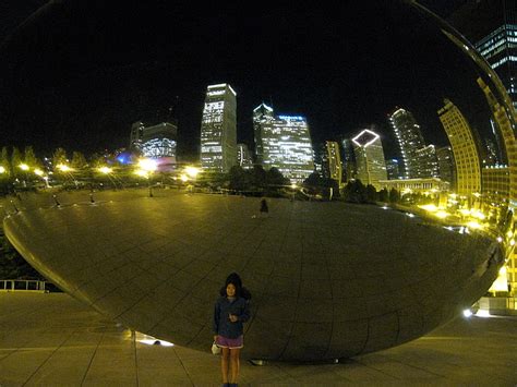 Cloud Gate: Chicago’s big “egg” sculpture at Millenium Park – Dangerous ...