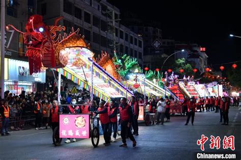 千年游灯闹元宵 侨乡古镇民俗传中国（特殊）新闻华人头条