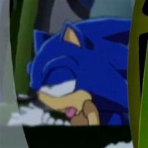 Reactions On Twitter Sonic The Hedgehog Shrugging Bored Tongue Out