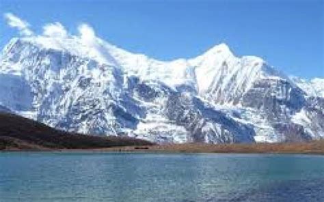 Tilicho Lake And Thorong La Pass Trekking