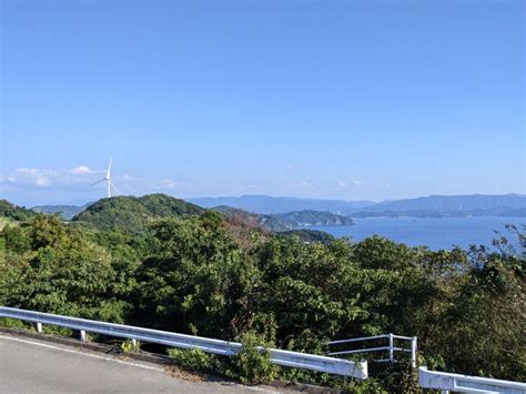 ツーリングに！ドライブに！風車と青い海が絶景の「有田みかん海道」と自然派カフェ「kiranah（キラナ）」 和歌山道の駅ドットコム