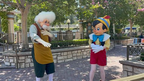 PHOTOS, VIDEO: Pinocchio and Geppetto Make an Appearance for Character Meet and Greet at ...