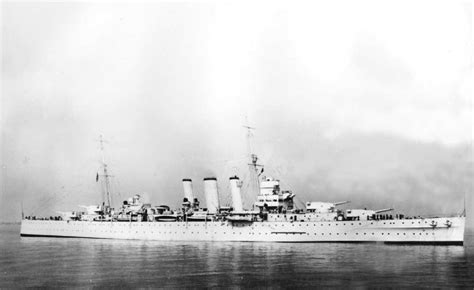 warship: ww2 heavy cruiser hms london photos