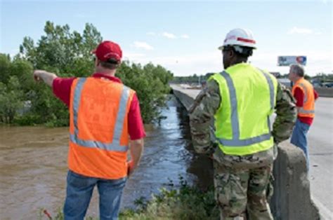 The U S Army Corps Of Engineers Responds To Central U S Flooding