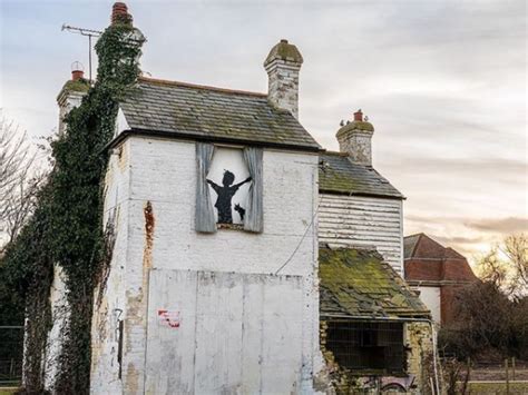 Banksy Mural Discovered On Abandoned Herne Bay Farmhouse 15 Minut