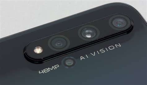 Обзор смартфона Honor 20