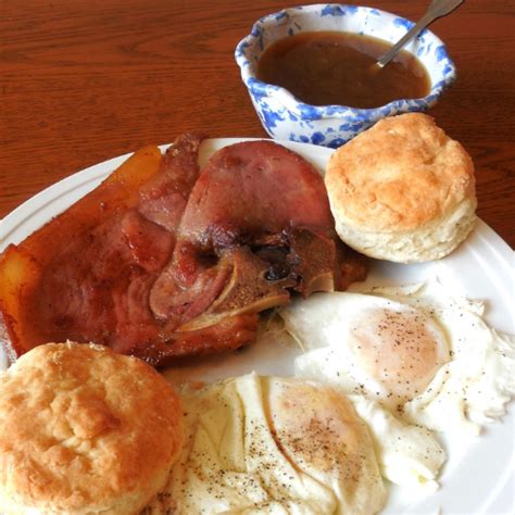 Red Eye Gravy Biscuits And Country Ham The Southern Lady Cooks