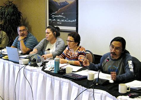 Nunavut Mayors Unanimously Support Clyde River Seismic Fight