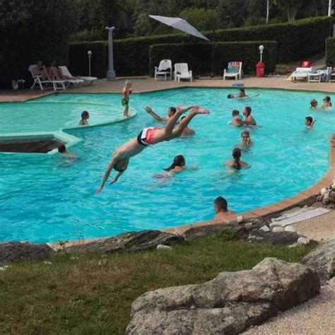 Camping Club Lac De Bouzey Location Camping Vosges