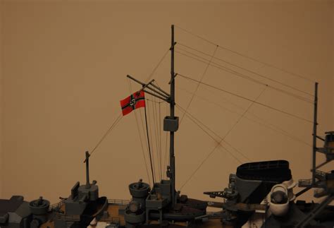 Бисмарк 1/350 Моделист — Каропка.ру — стендовые модели, военная миниатюра