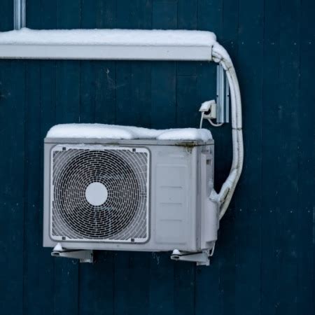 Alimenter Sa Pompe Chaleur De Piscine Avec Un Panneau Solaire