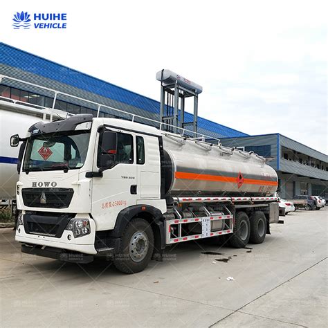 HOWO Sinotruk Fuel Tank Trucks 40000 Liter Fuel Tanker Truck China