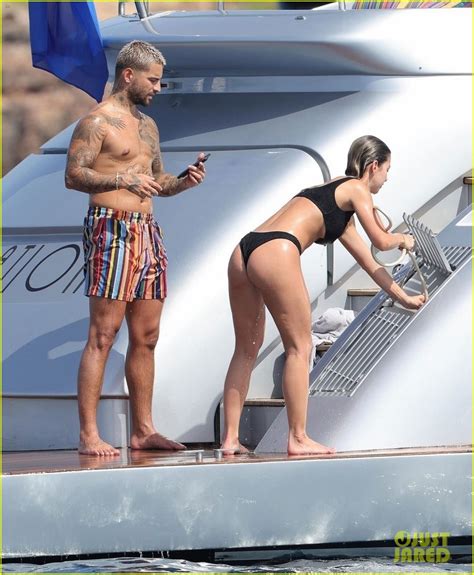 Maluma & Girlfriend Susana Gómez Hose After Going for Swim on Yacht ...