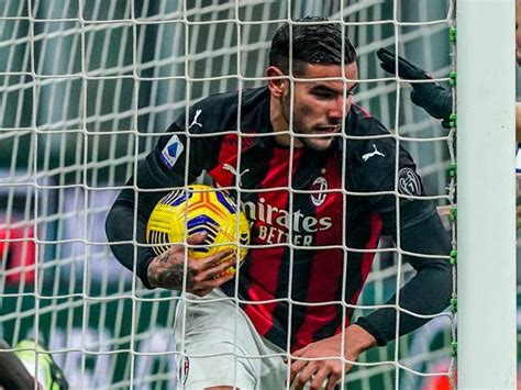 Milan Ibrahimovic fuori anche col Genoa più che il pari col Parma