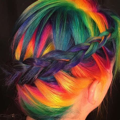 Stylist Showcases Amazing Artistic Skills Using Hair As A Canvas Hair