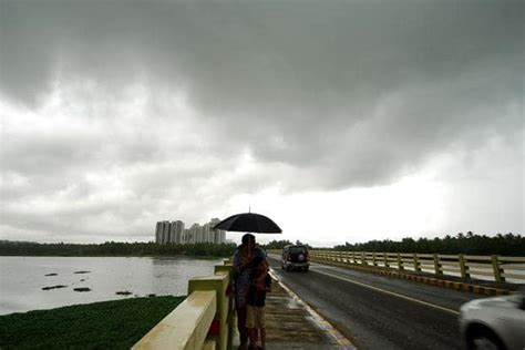 Weak Monsoon To Hurt Indias Rural Economy Moodys