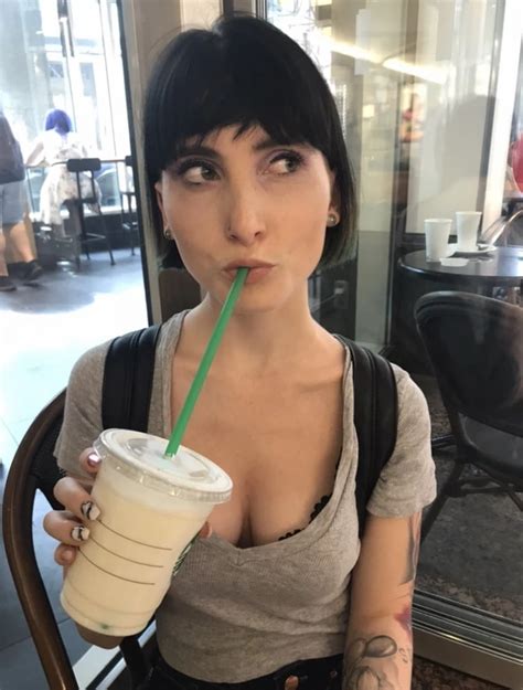 Hot Pics Lou Nesbit Lia Louise Pics Xhamster