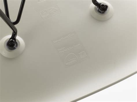 Vitra Dsr Nude Ivory Sedia By In Stock Design Charles Ray Eames