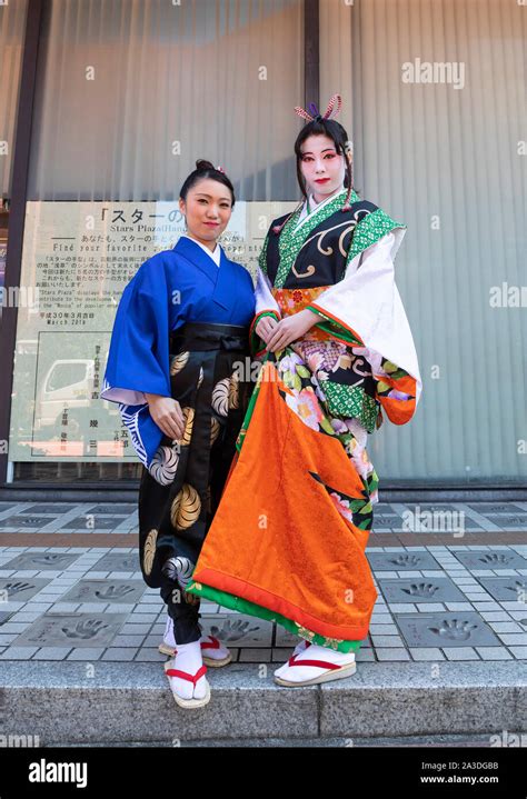 Tokyo Japan October 30th 2018 Two Young Women In Traditional