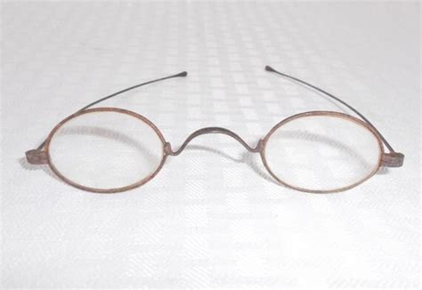 Antique Victorian Wire Rimmed Oval Lens Eyeglasses