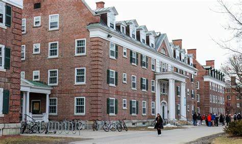 College Trial Reinstates 24 Hour Residence Hall Access For Spring Term The Dartmouth