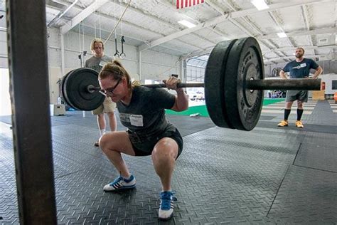 Knees Outtoes Out In The Squat Mark Rippetoe