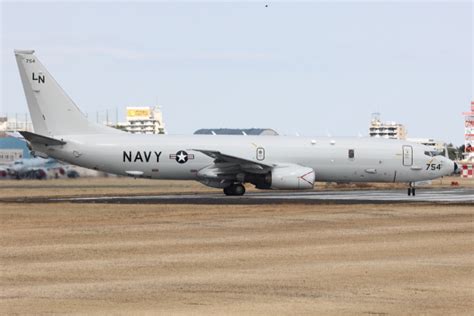 アメリカ海軍 Boeing P 8 Poseidon 168754 厚木飛行場 航空フォト by kinsanさん 撮影2023年03月14日