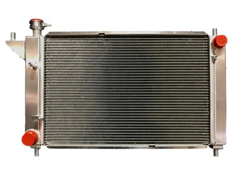 Mustang Row Aluminum Radiator Fluidyne