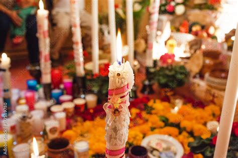 ofrenda dia de muertos en mexico, mexican traditions Stock Photo ...