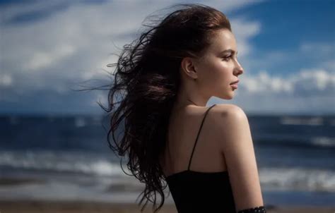 Wallpaper Brunette Sky Bare Shoulders Sea Looking Away Long Hair