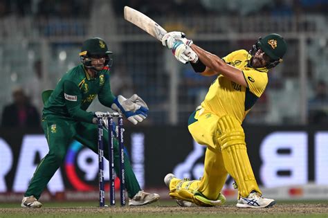 Mitchell Starc's 16 runs were worth their weight in gold | ESPNcricinfo.com