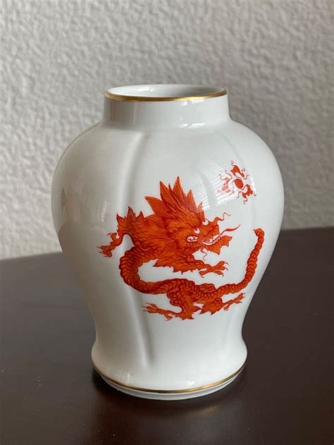 Meissen Vase Roter Drache Mit Goldrand Kaufen Auf Ricardo