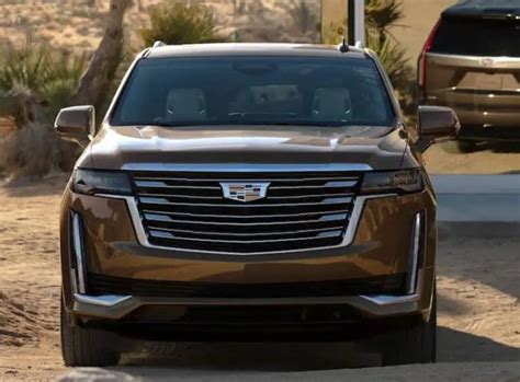 Cadillac Escalade Towing Capacity Mpg Lonee Dorolice